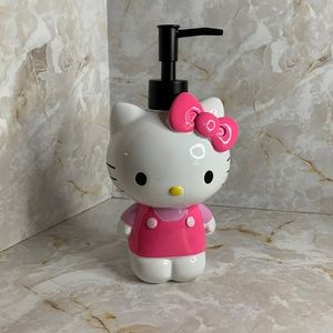 Hello kitty: soap/ lotion dispenser.